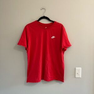 Men’s the Nike tee size xl